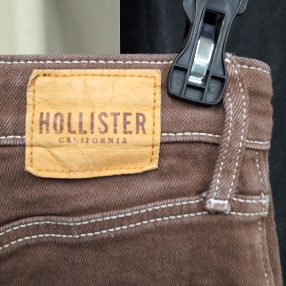 Hollister  Brown Ultra High-Rise Dad Jeans - Picture 6 of 16